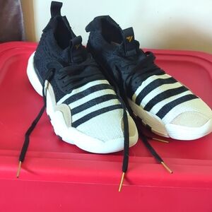Adidas Men's Trae Young Dropset Trainer Shoes size 13